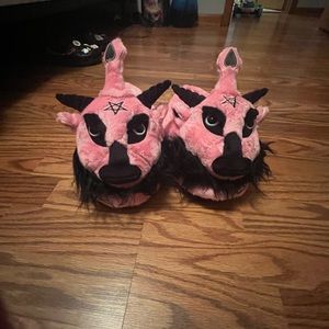 Killstar dark lord slippers M/L